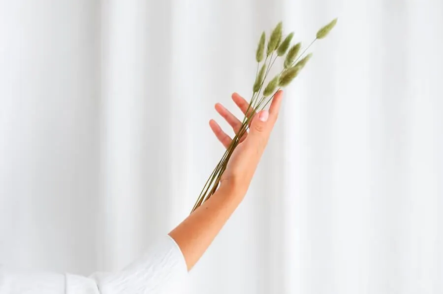 Как ухаживать за руками зимой